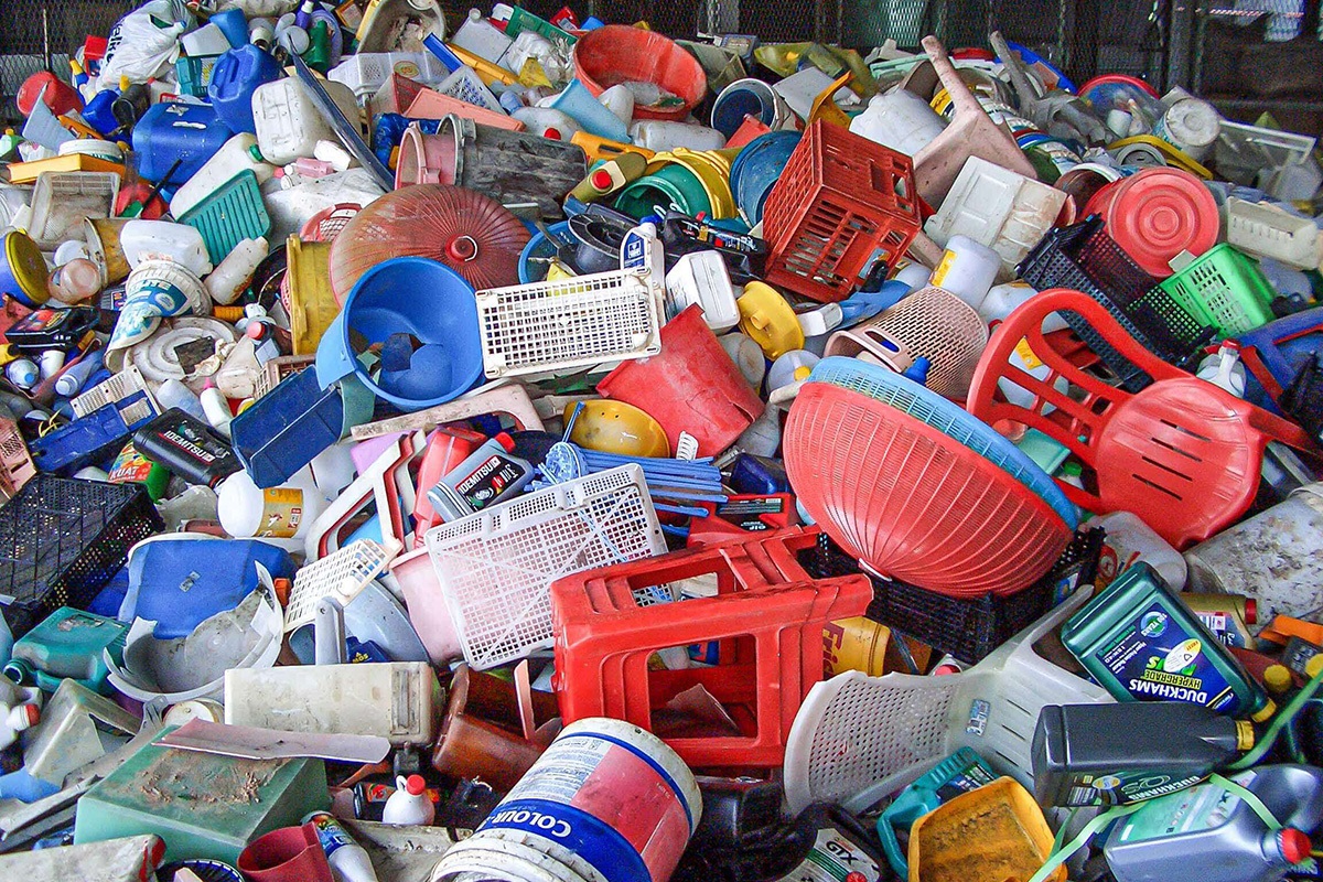 recycling van plastic